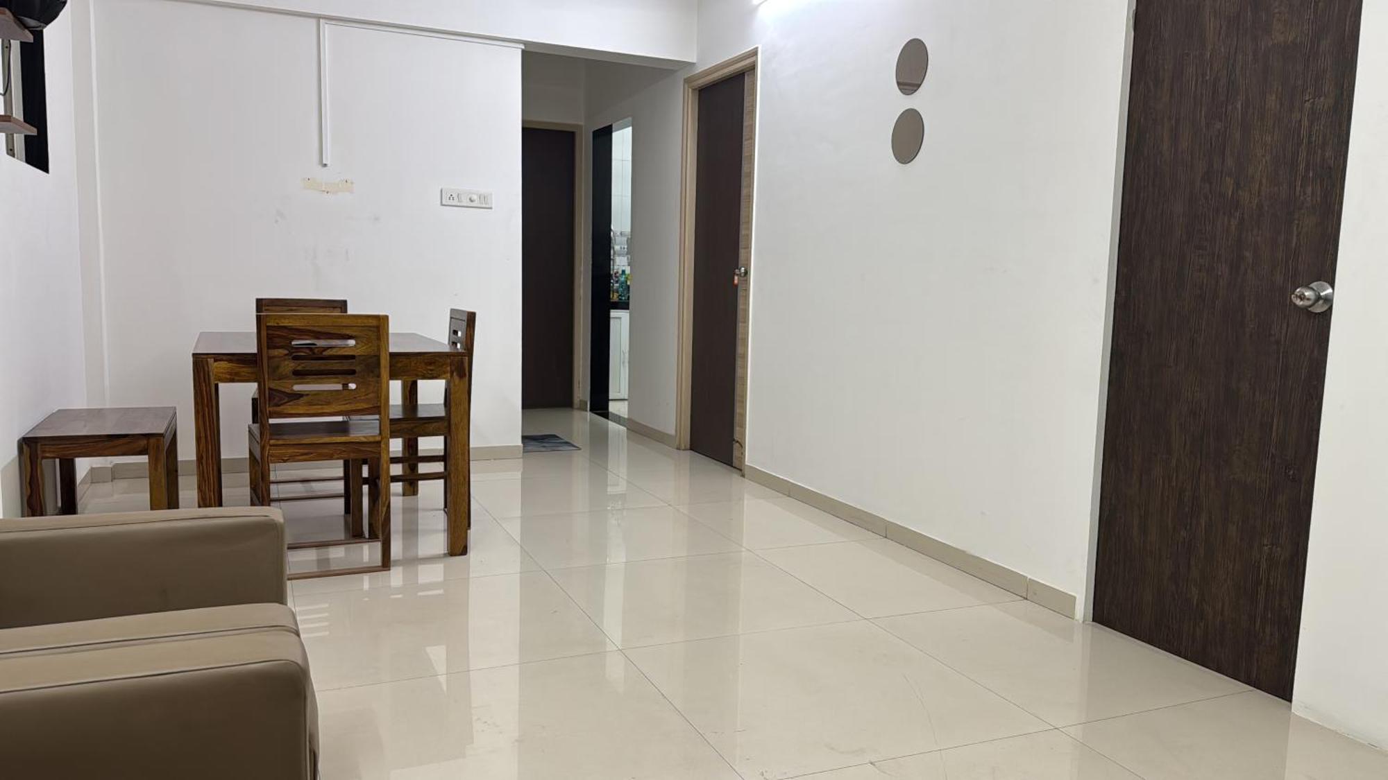 Luna Spaces- Near Mumbai International Airport Экстерьер фото